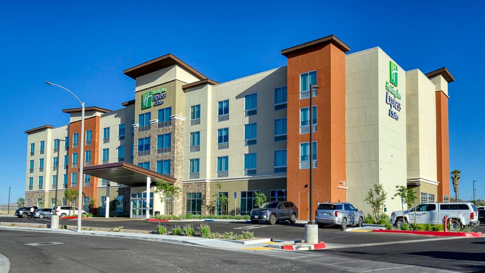 Holiday Inn Express & Suites Ridgecrest - China Lake By Ihg 外观 照片